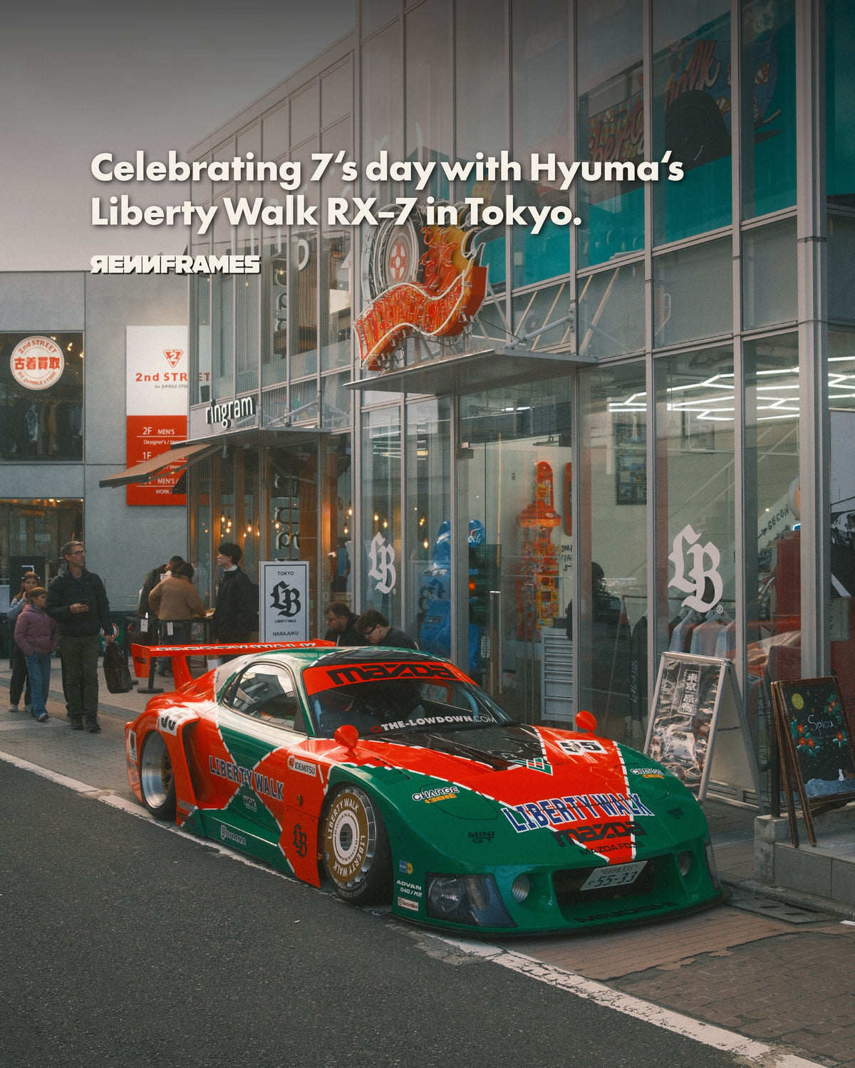 Liberty Walk Mazda RX-7, Tokyo